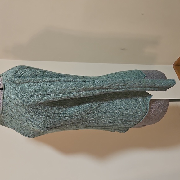 Lauren Ralph Lauren Cable Knit Sweater - Picture 6 of 8